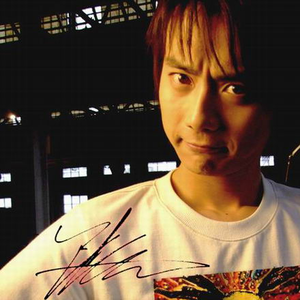 少妇自慰，自己插
